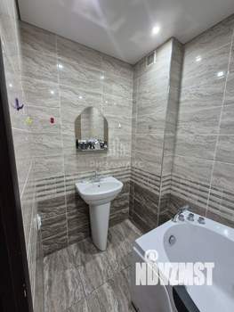 2-к квартира, вторичка, 67м2, 8/10 этаж