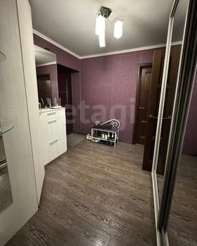 2-к квартира, вторичка, 60м2, 10/10 этаж