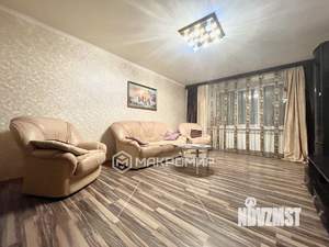 2-к квартира, вторичка, 55м2, 1/10 этаж