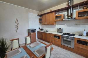 3-к квартира, вторичка, 110м2, 8/8 этаж