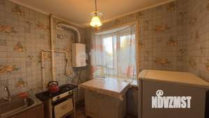 3-к квартира, вторичка, 42м2, 2/5 этаж