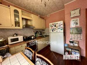 2-к квартира, вторичка, 58м2, 3/10 этаж