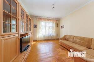 2-к квартира, вторичка, 57м2, 2/4 этаж