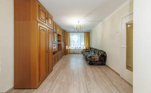 2-к квартира, вторичка, 45м2, 1/5 этаж