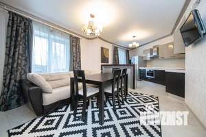 3-к квартира, вторичка, 103м2, 3/10 этаж