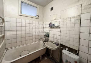 2-к квартира, вторичка, 43м2, 5/5 этаж