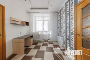 3-к квартира, вторичка, 112м2, 1/10 этаж