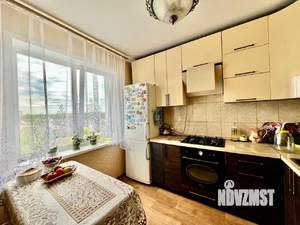 3-к квартира, вторичка, 64м2, 6/9 этаж