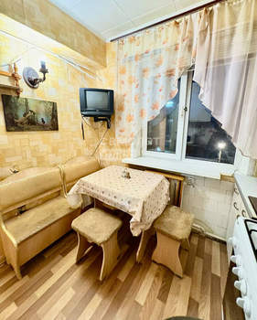 3-к квартира, вторичка, 55м2, 5/5 этаж