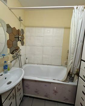 2-к квартира, вторичка, 57м2, 10/10 этаж