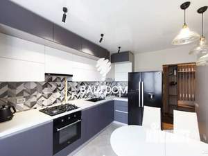 3-к квартира, вторичка, 63м2, 4/10 этаж