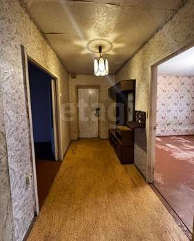 3-к квартира, вторичка, 59м2, 5/5 этаж