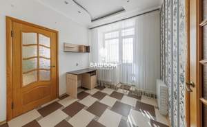 3-к квартира, вторичка, 112м2, 1/10 этаж