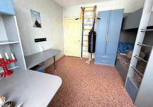 3-к квартира, вторичка, 72м2, 6/10 этаж