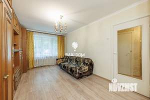 2-к квартира, вторичка, 45м2, 1/5 этаж