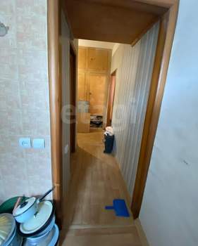 2-к квартира, вторичка, 50м2, 1/4 этаж