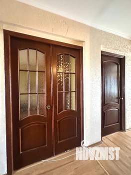 3-к квартира, вторичка, 63м2, 4/5 этаж