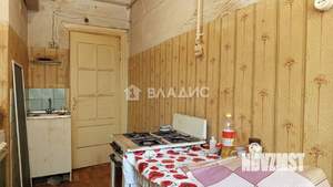 3-к квартира, вторичка, 74м2, 1/2 этаж