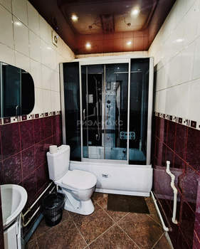 3-к квартира, вторичка, 87м2, 1/2 этаж