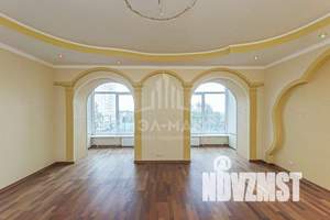 5-к квартира, вторичка, 232м2, 4/10 этаж