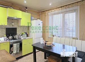 2-к квартира, вторичка, 60м2, 1/10 этаж