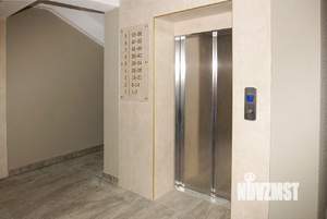 2-к квартира, вторичка, 64м2, 9/9 этаж