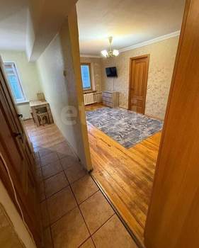 2-к квартира, вторичка, 38м2, 5/5 этаж