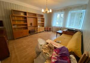 2-к квартира, вторичка, 50м2, 1/4 этаж