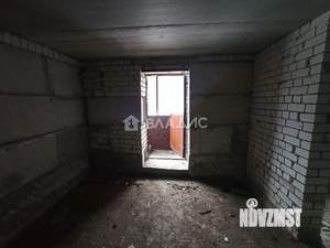 Студия квартира, вторичка, 89м2, 1/3 этаж