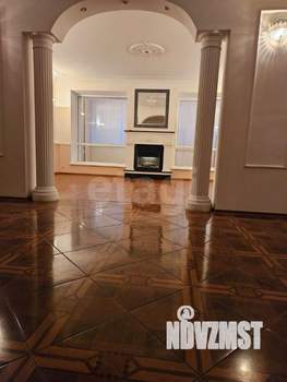 4-к квартира, вторичка, 151м2, 5/10 этаж