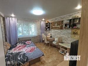 3-к квартира, вторичка, 58м2, 2/5 этаж