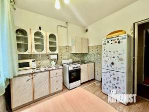 3-к квартира, вторичка, 63м2, 2/5 этаж