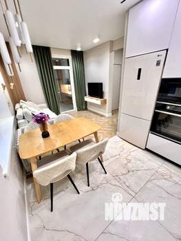 2-к квартира, вторичка, 67м2, 9/15 этаж