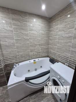 2-к квартира, вторичка, 67м2, 8/10 этаж