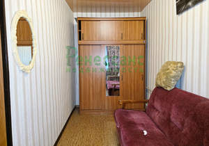 3-к квартира, вторичка, 53м2, 2/2 этаж