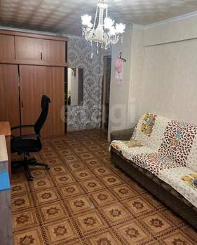 3-к квартира, вторичка, 48м2, 5/5 этаж