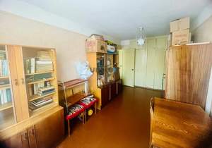 3-к квартира, вторичка, 62м2, 5/1 этаж