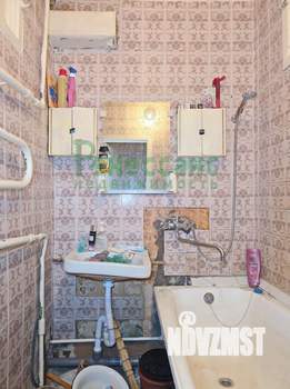 2-к квартира, вторичка, 42м2, 3/5 этаж