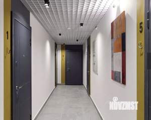 2-к квартира, вторичка, 55м2, 1/19 этаж