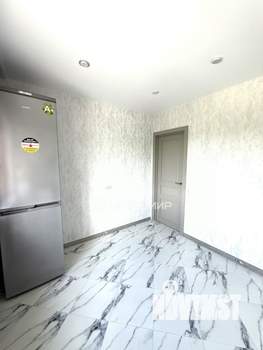 2-к квартира, вторичка, 60м2, 3/10 этаж