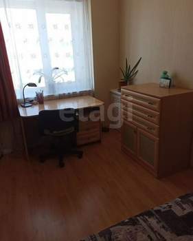 3-к квартира, вторичка, 64м2, 9/10 этаж