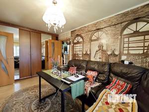 4-к квартира, вторичка, 58м2, 1/5 этаж