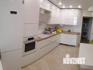 3-к квартира, вторичка, 90м2, 9/10 этаж