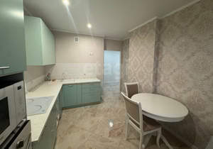 2-к квартира, вторичка, 57м2, 13/16 этаж