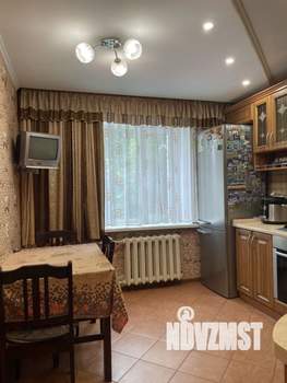 2-к квартира, вторичка, 63м2, 2/10 этаж