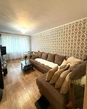2-к квартира, вторичка, 52м2, 3/5 этаж