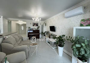 3-к квартира, вторичка, 113м2, 10/10 этаж