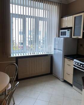 2-к квартира, вторичка, 53м2, 3/1 этаж