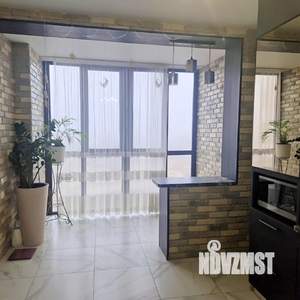 3-к квартира, вторичка, 74м2, 8/17 этаж