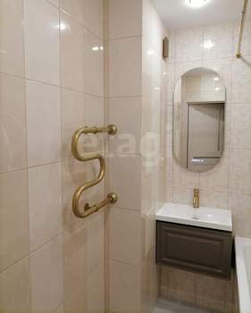 1-к квартира, вторичка, 40м2, 7/10 этаж